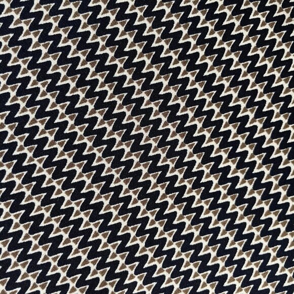 Gilmour Casual Pull On Fit & Flare Poly Blend Zig Zag Print Skirt Navy Tan Sz S - Picture 4 of 8